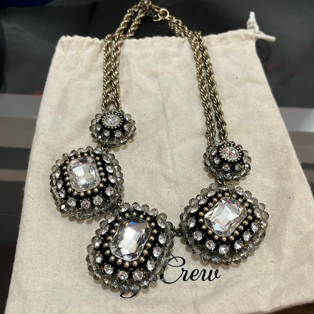 Banana Republic Crystal necklace